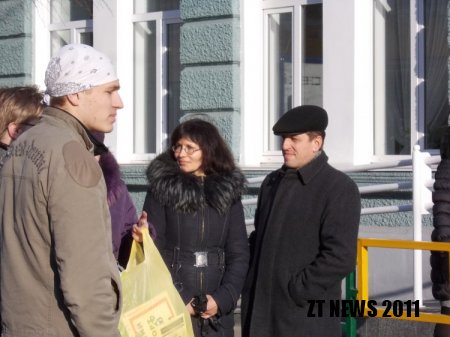 Дебою подарували велосипед від житомирян