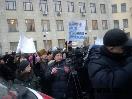 Влада просить час на пошуки грошей