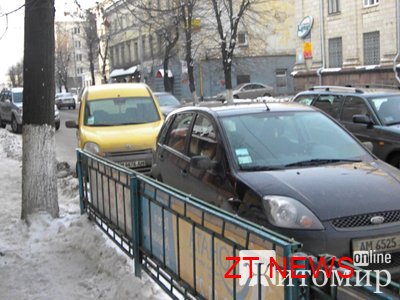 Карколомна погоня із закінченням на Великій Бердичівській Карколомна погоня із закінченням на Великій Бердичівській