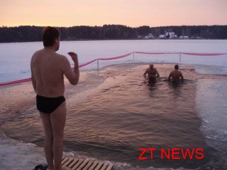 Водохреще в міському гідропарку