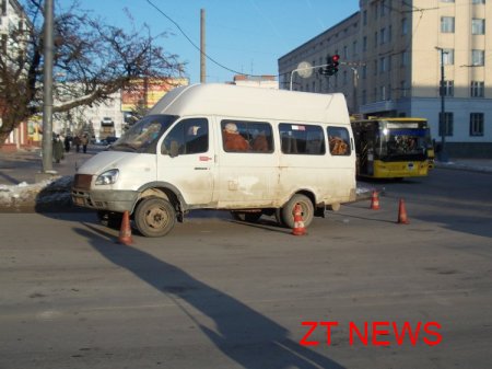 В центрі Житомира маршрутка збила пішохода ФОТО