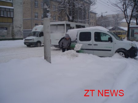 Сильні снігопади в Житомирі