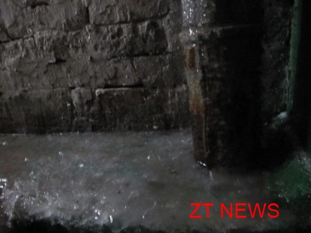 Льодовиковий період в одному з під`їздів Житомира