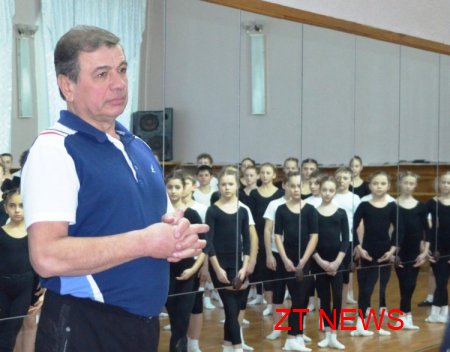 Мер Житомира Володимир Дебой відвідав репетицію "Сонечка"