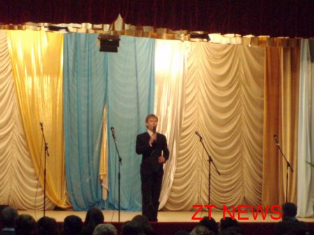 Вчора в Палаці культури відбувся міський етап міжшкільного КВК ВІДЕО