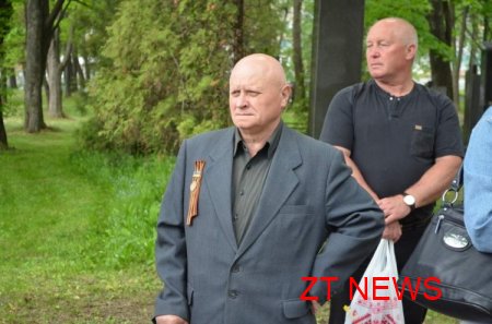 Сьогодні на Смолянському військовому кладовищі відбулось перепоховання останків воїна Великої Вітчизняної війни