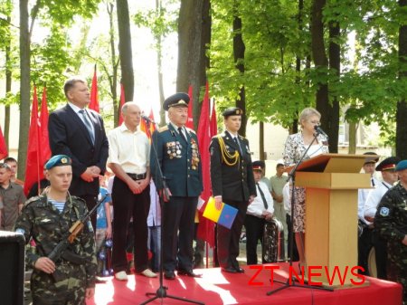 Сьогодні вшанували пам'ять героїв, і тих, хто полягли, захищаючи Житомир у 1943 році