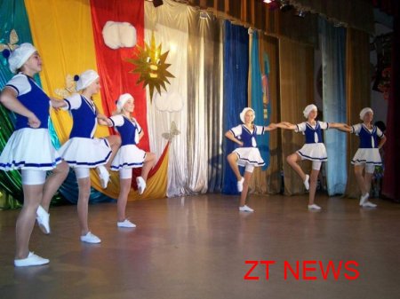 Дитяча танцювальна студія "Зоряночка" 31 травня представляла звітний концерт