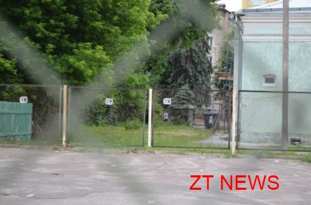 Через 2 тижні автостоянку по вул. Шевченко 18 закриють
