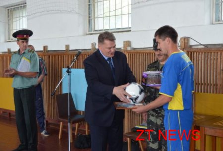 14 червня в спорткомплексі "Динамо" відбувся фінальний турнір з міні-футболу серед військових частин