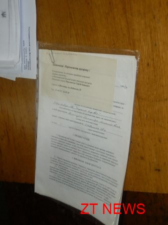 Власник стоянки по вул. Шевченка 18 Санніков вважає, що на території біля ЗАГсу знаходиться законно ВІДЕО