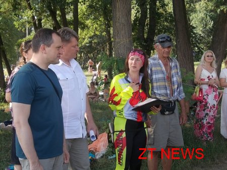 24 травня відбулося підведення підсумків спортивних змагань та вручення нагород переможцям змагань із туризму, пляжного футболу та волейболу ВІДЕО