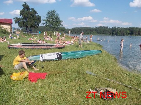 24 травня відбулося підведення підсумків спортивних змагань та вручення нагород переможцям змагань із туризму, пляжного футболу та волейболу ВІДЕО