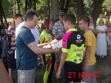 24 травня відбулося підведення підсумків спортивних змагань та вручення нагород переможцям змагань із туризму, пляжного футболу та волейболу ВІДЕО