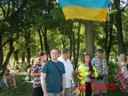 24 травня відбулося підведення підсумків спортивних змагань та вручення нагород переможцям змагань із туризму, пляжного футболу та волейболу ВІДЕО