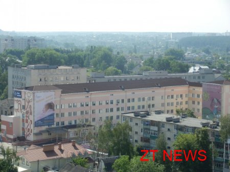 Микола Азаров "відкрив" Житомирський перинатальний центр