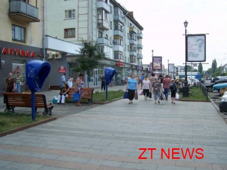 Боротьба зі стихійною торгівлею в Житомирі продовжується