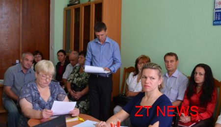 Доведені до відчаю підприємством мешканці будинків по вул. Ціолковського звернулися до міського голови