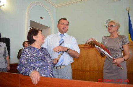 Двадцяти трьом житомирянкам 3 серпня було присвоєно почесне звання «Мати-героїня»
