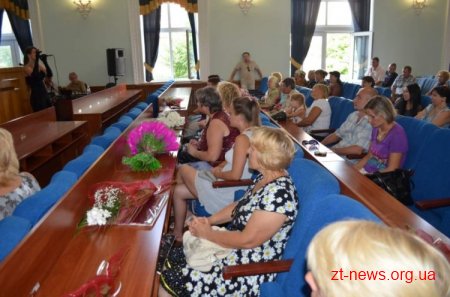Двадцяти трьом житомирянкам 3 серпня було присвоєно почесне звання «Мати-героїня»