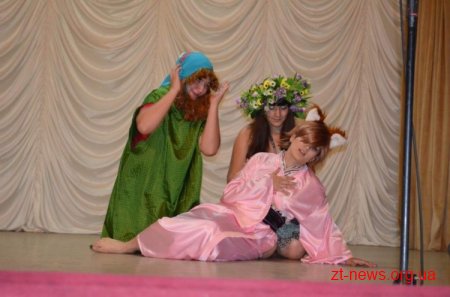 У Житомирі проходить фестиваль японської культури та анімації «Аkari 2012»