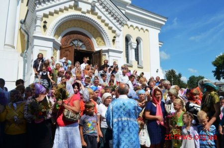 Вчора житомиряни відзначали Яблучний Спас