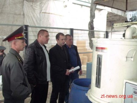 Члени спостережної комісії перевірили умови праці засуджених в виправній колонії №4