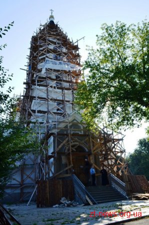 У Житомирі відроджують церкви