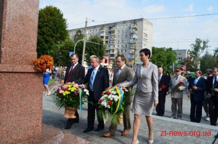 У Житомирі відзначили Свято Державного прапора ВІДЕО
