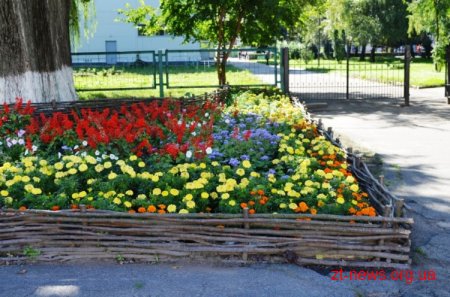 Міський голова оглянув готовність спортивних майданчиків зі штучним покриттям