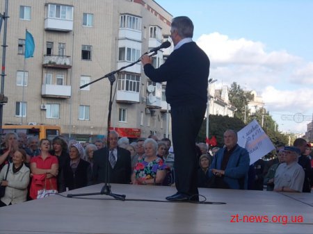 Вчора Житомир відвідав лідер Компартії Петро Симоненко