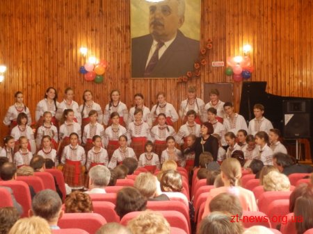 У Житомирі урочисто відкрили музичну школу №1 імені Бориса Лятошинського ВІДЕО