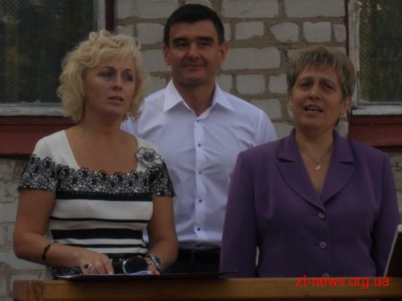 1 вересня Володимир Дебой прийшов на урочисту лінійку в житомирський ліцей №25