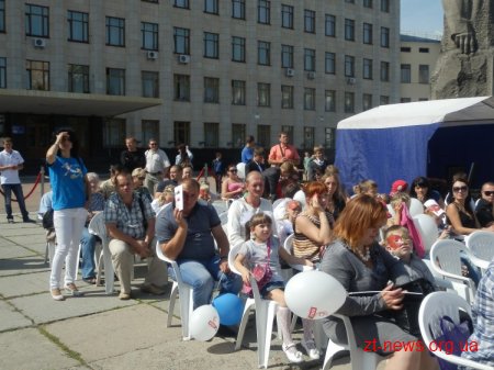 1 вересня на майдані Корольова в Житомирі відбулося святкування Дня міста культурна версія ОНОВЛЕНО