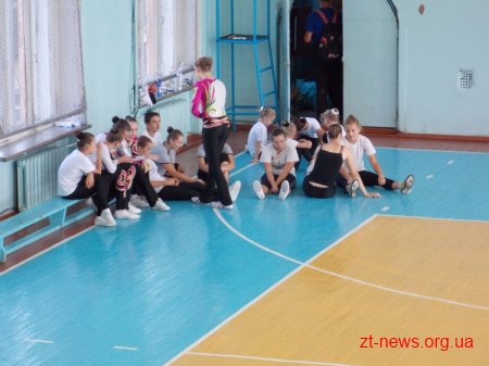 В Житомирі відкрили реконструйований басейн "Авангард" ВІДЕО
