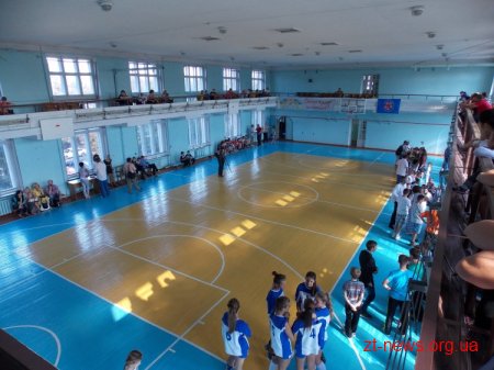 В Житомирі відкрили реконструйований басейн "Авангард" ВІДЕО