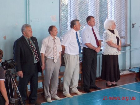 В Житомирі відкрили реконструйований басейн "Авангард" ВІДЕО