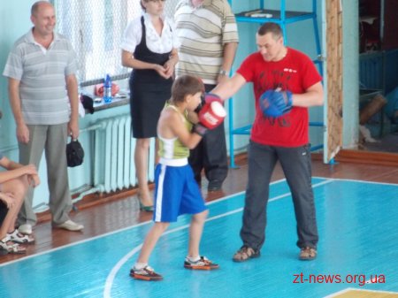 В Житомирі відкрили реконструйований басейн "Авангард" ВІДЕО