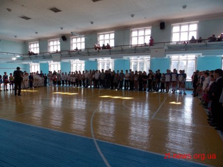 В Житомирі відкрили реконструйований басейн "Авангард" ВІДЕО