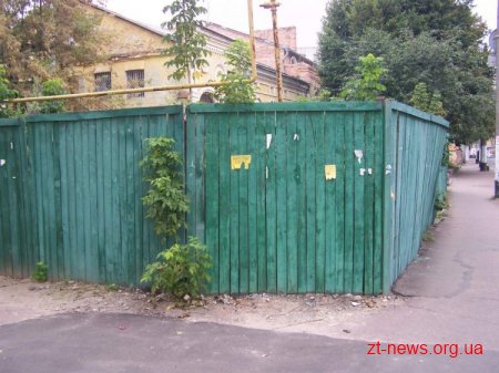 В Житомирі інспекторами благоустрою встановлено місця систематичного недотримання правил благоустрою