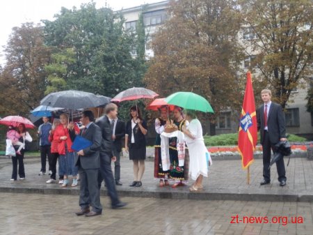 Всеукраїнська велоестафета «Спорт для всіх єднає Україну!» завітала до Житомира ВІДЕО