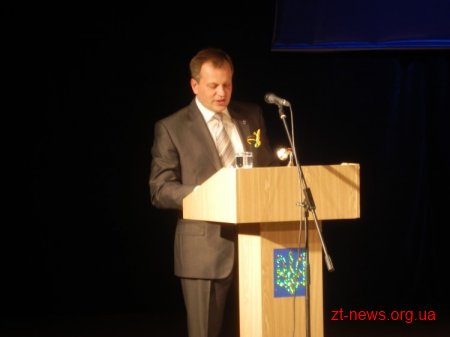 Урочистості до дня міста Житомира в драмтеатрі: почесні звання, відзнаки, грамоти, премії, сертифікати ВІДЕО
