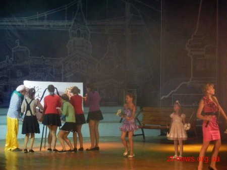 Урочистості до дня міста Житомира в драмтеатрі: почесні звання, відзнаки, грамоти, премії, сертифікати ВІДЕО