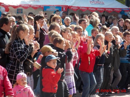 В Житомирі на майдані Корольова відбулося свято морозива
