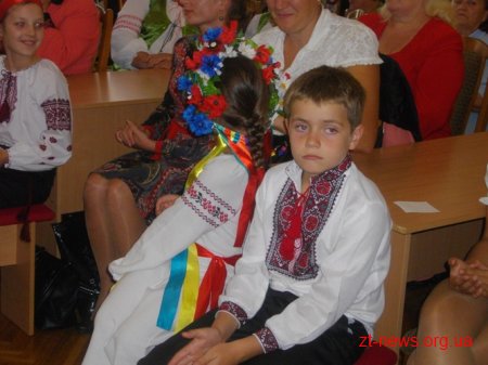 Відома житомирська письменниця та поетеса Марія Зіновчук презентувала своє нове творіння