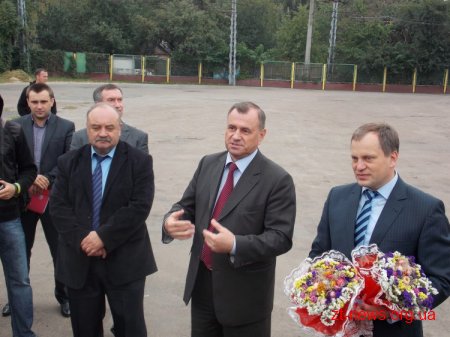 Запуск на лінію нового тролейбуса - подарунок до 75 річчя області