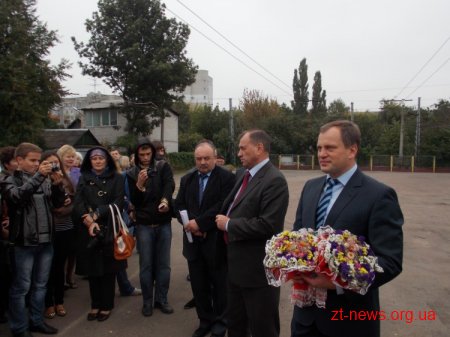 Запуск на лінію нового тролейбуса - подарунок до 75 річчя області
