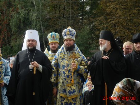 В Житомирі урочисто освятили Хрестовоздвиженську церкву ВІДЕО