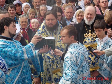 В Житомирі урочисто освятили Хрестовоздвиженську церкву ВІДЕО