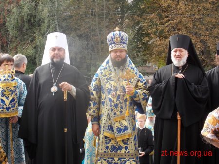 В Житомирі урочисто освятили Хрестовоздвиженську церкву ВІДЕО